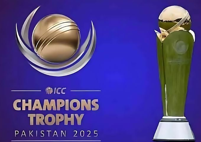 آئی سی سی چیمپئنز ٹرافی2025 پاکستان پہنچ گئی