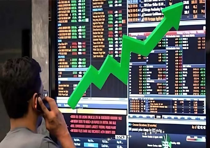 ہنڈرڈ انڈیکس میں 1800سے زائد پوائنٹس کا اضافہ