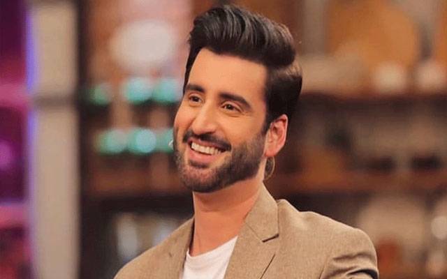 آغا علی ایکشن سین کی شوٹنگ کے دوران زخمی، انسٹاگرام پر مداحوں کو اطلاع