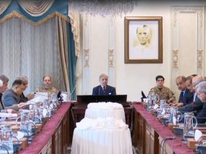 وزیراعظم شہباز شریف کی زیر صدارت اعلیٰ سطحی اجلاس، جنگ بندی میں کردار پر عسکری قیادت کو خراج تحسین