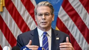 آبنائے ہرمز پر کشیدگی میں اضافہ، امریکا کی ناکہ بندی، چین کو ایرانی تیل کی ترسیل روکنے کا دعویٰ