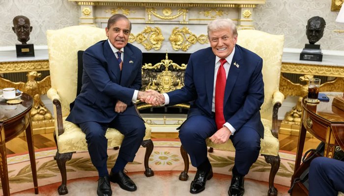 شہباز شریف کی وائٹ ہاؤس پریس ڈنر میں فائرنگ کے واقعے پر اظہارِ تشویش