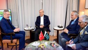 شہباز شریف کی ترک وزیر خارجہ سے ملاقات، انطالیہ ڈپلومیسی فورم میں شرکت آج متوقع
