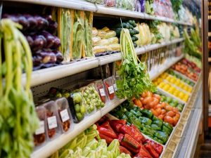 تحقیق میں انکشاف: پھل اور سبزیوں پر کیڑے مار ادویات کی باقیات سے پھیپھڑوں کے کینسر کا خطرہ ممکن