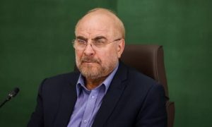 ایرانی اسپیکر کی تنقید: امریکی ناکہ بندی سے تیل 140 ڈالر تک جا سکتا ہے