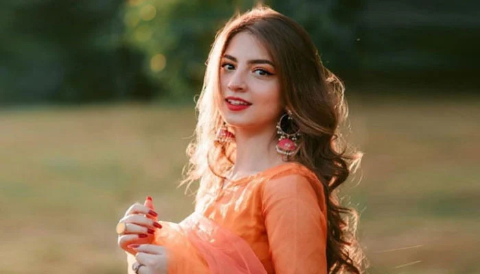 شادی اور تعلقات کی افواہیں والدین کو پریشان کرتی ہیں: دنانیر مبین