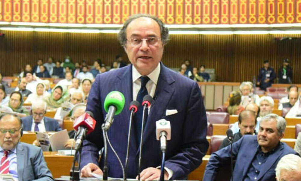 آج 17.5 کھرب روپے کا وفاقی بجٹ پیش ہوگا، ٹیکس ہدف 15,267 ارب روپے مقرر کرنے کی تجویز