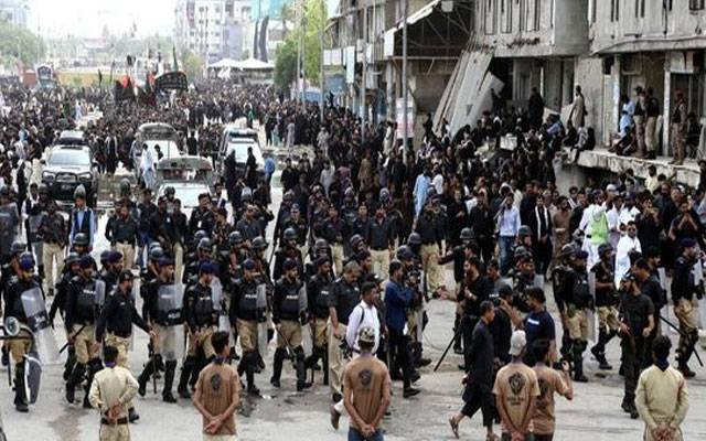 ملک بھر میں یومِ عاشور عقیدت و احترام سے منایا جا رہا ہے، ماتمی جلوس جاری، سخت حفاظتی انتظامات