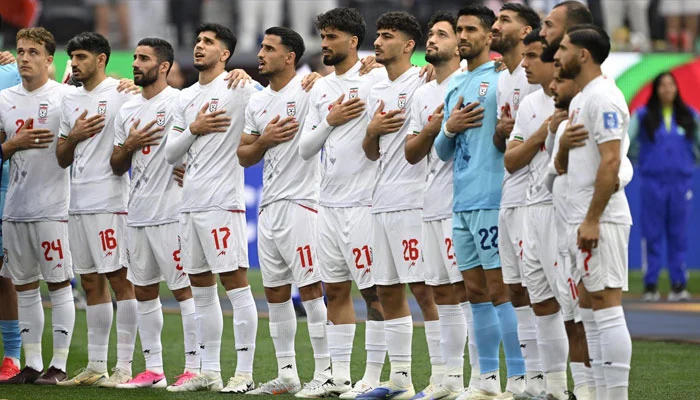 الجزائر اور آسٹریلیا کا سنسنی خیز مقابلہ برابر، دونوں ناک آؤٹ مرحلے میں، ایران باہر