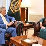 اسحاق ڈار سے امریکی ناظم الامور کی ملاقات، دوطرفہ تعاون اور علاقائی صورتحال پر تبادلہ خیال