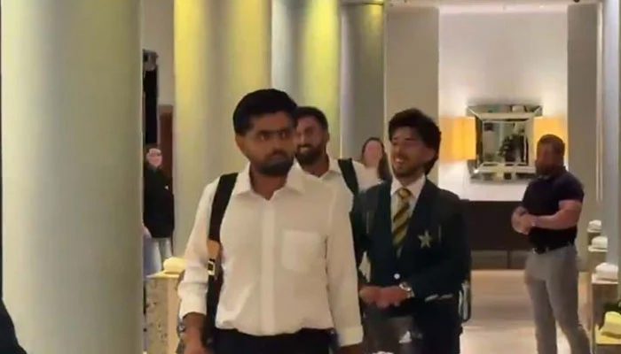 پاکستانی ٹیم تیسرے ٹیسٹ کے لیے برمنگھم پہنچ گئی، مقابلہ 9 ستمبر کو ہوگا