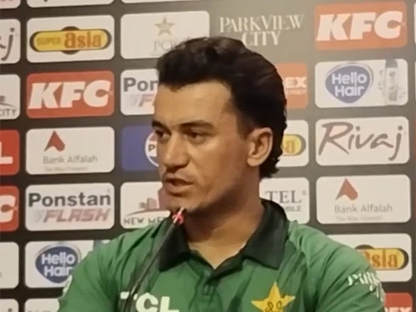 : شاداب خان میرٹ پر ٹیم میں واپس آئے، مڈل آرڈر کے مسائل حل ہو رہے ہیں، معاذ صداقت